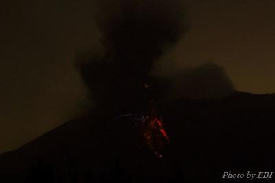 桜島の噴火 03