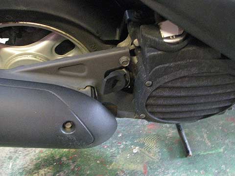 スマートディオのオイル交換作業 原付バイクの修理＆交換方法入門 