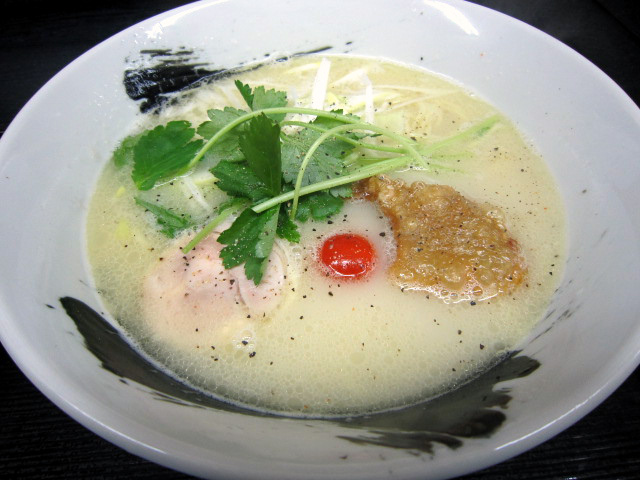 白鶏麺