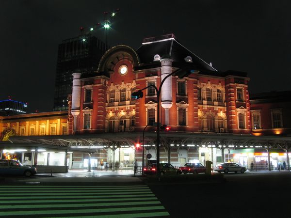 復原工事着手前の東京駅丸の内赤レンガ駅舎。これらYahoo!ブログから継承した記事も当サイトの重要なコンテンツとなっている。