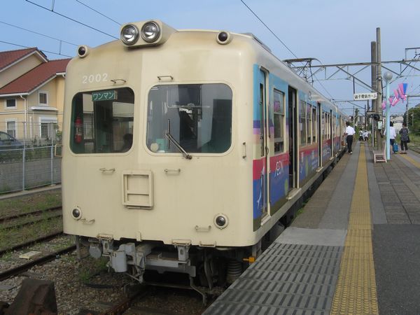 2010年7月末より営業運転を開始した銚子電鉄2000形電車。