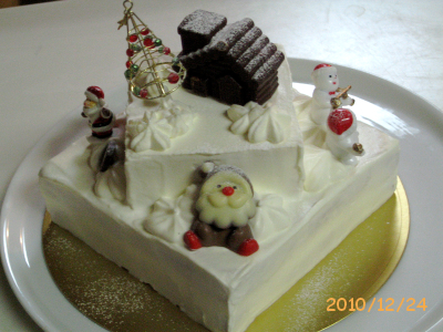 戯言草子 ２０１０クリスマスケーキは四角いんよ